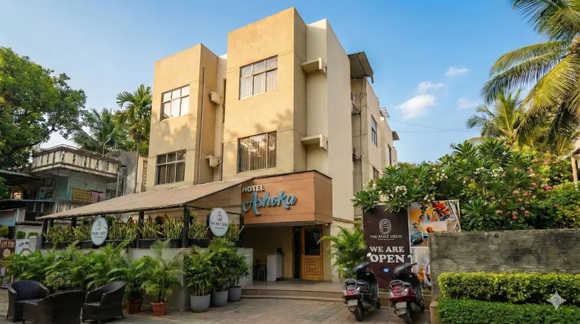 HOTEL ASHOKA - Image 1