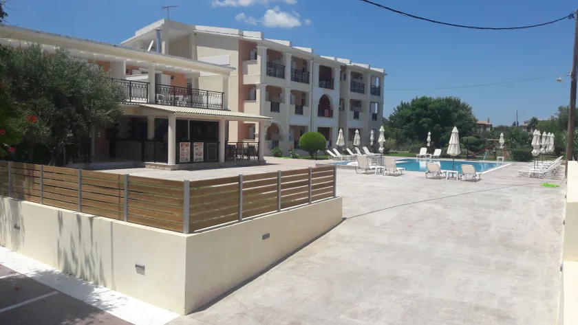 Jenny Hotel - Image 1