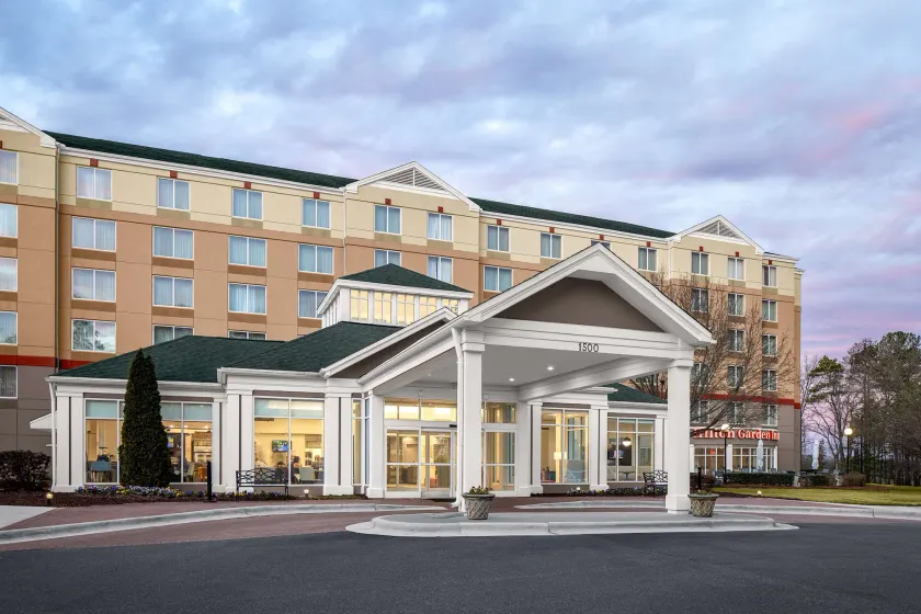Hilton Garden Inn Raleigh-Durham Airport - Image 1