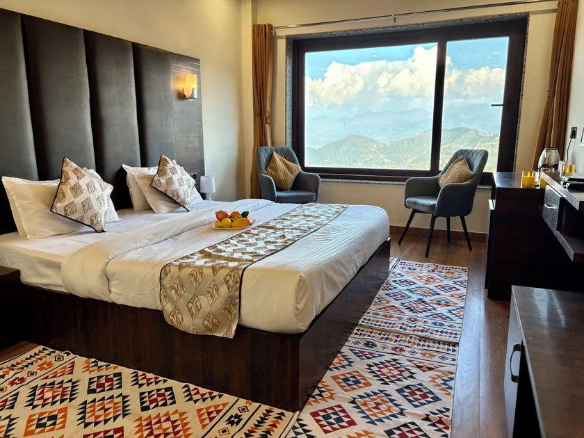 Hotel Mini Switzerland  - Image 1