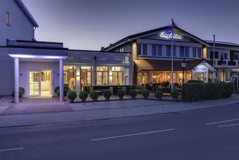 Hotel Restaurant Burg-Klause - Image 1