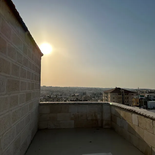 Nahas Plaza - Image 1