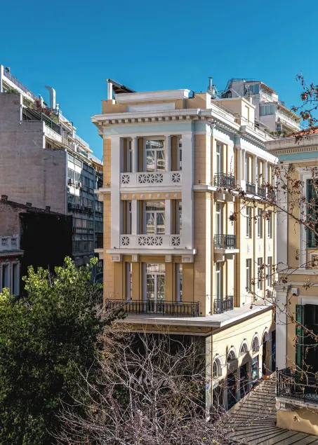 EV 11 Athens - Image 1