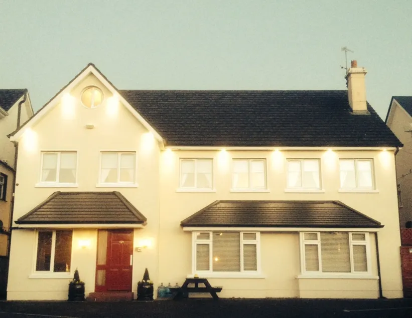 Amber Hill Guesthouse - Image 1