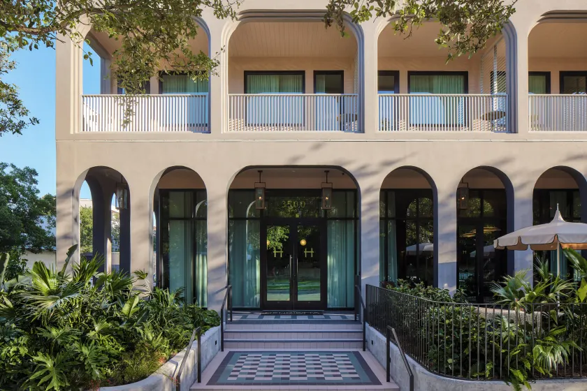 Hotel Henrietta - Image 1