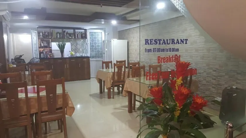 Urban Alley Hotel - Image 1