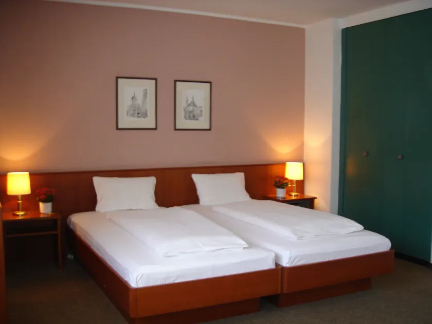 Hotel Acon - Image 1