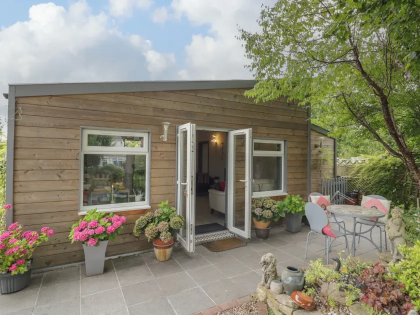 The Garden House - Image 1