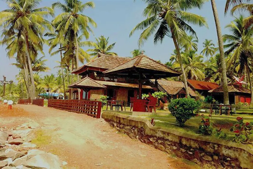 Blue Water Beach Resort - Image 1