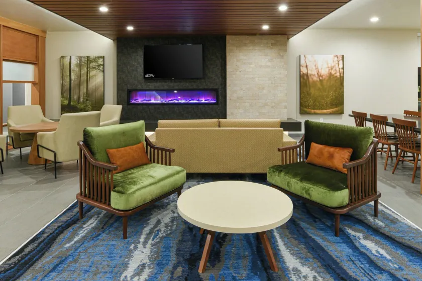 Fairfield Inn & Suites by Marriott Moorpark Ventura County - Image 1