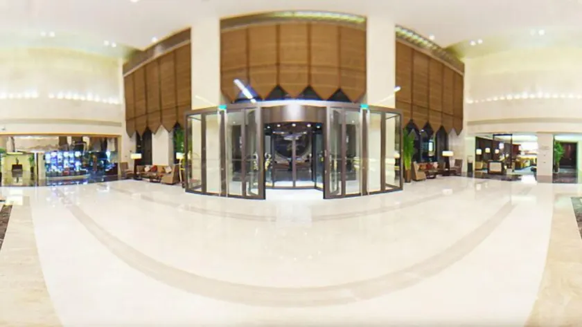 Crowne Plaza Yichang by IHG - Ingresso interno