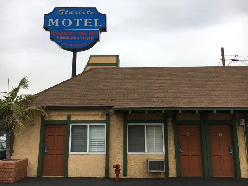 Starlite Motel - Image 1