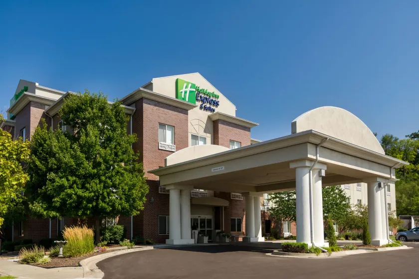Holiday Inn Express Independence - Kansas City by IHG - Image 1