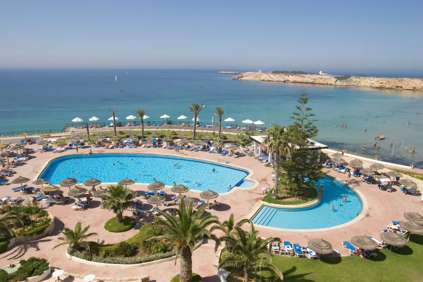 Regency Hotel and Spa - Image 1