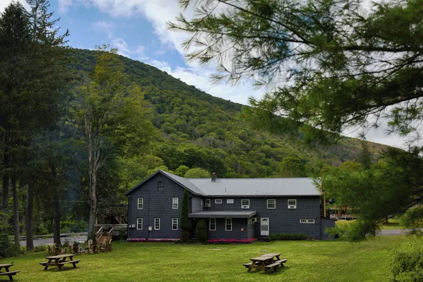 Catskill Seasons Inn - Image 1
