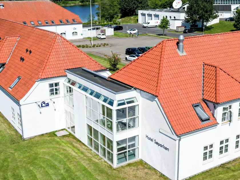Hotel Søparken - Image 1