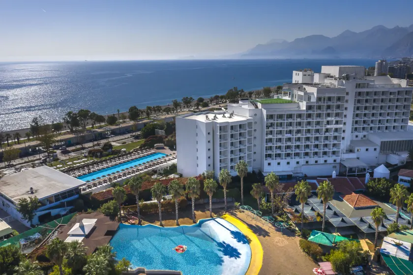 Hotel SU & Aqualand - Image 1