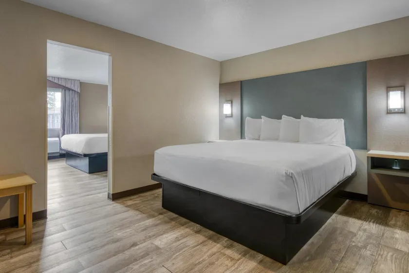 SureStay Hotel by Best Western Ukiah - Image 1