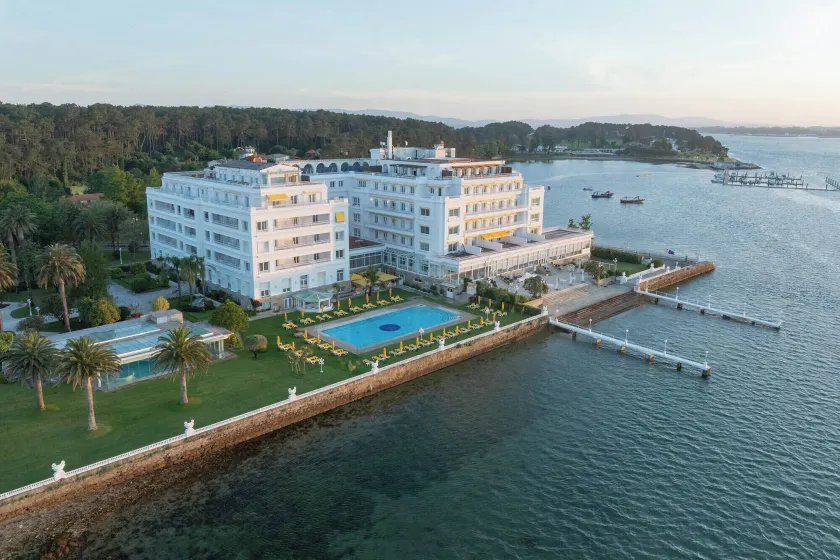 Eurostars Gran Hotel La Toja - Image 1