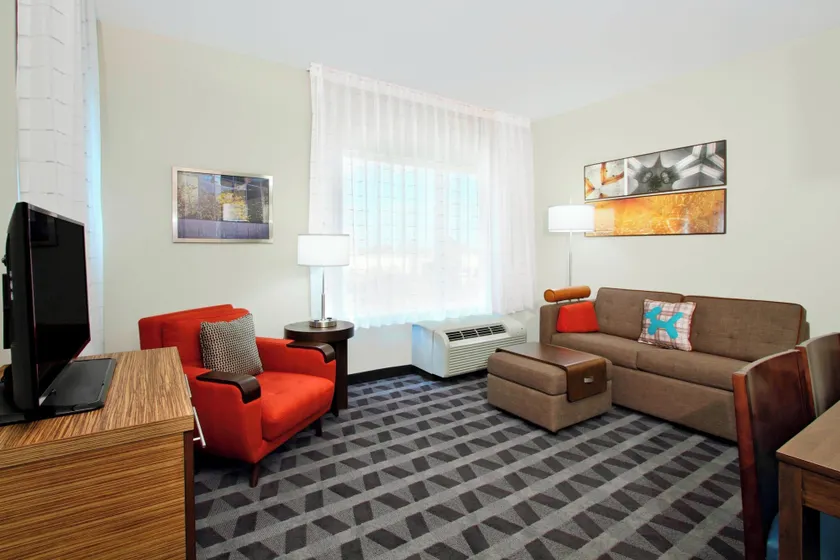 TownePlace Suites by Marriott New Orleans Harvey/West Bank - Image 1