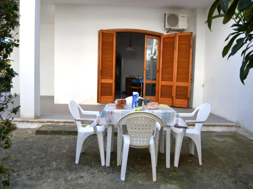 Casa vacanze Nami per sei ospiti con spazio esterno - Image 1