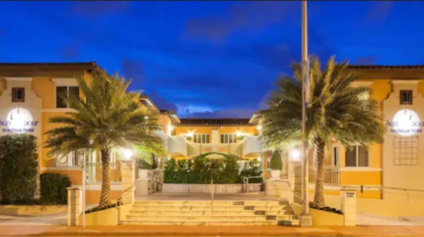 Sun Harbour Boutique Hotel - Image 1