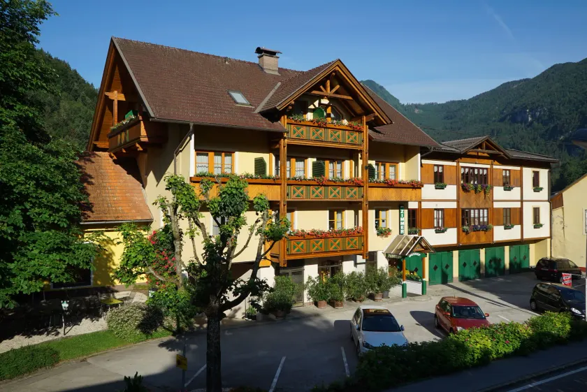 Pension Besser - Image 1