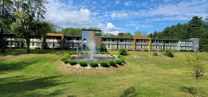 Wingate by Wyndham Lake George - Image 1