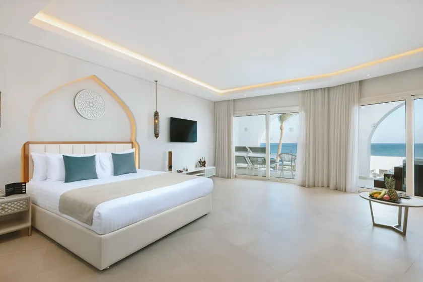 Sunrise Remal Beach Resort - Image 1