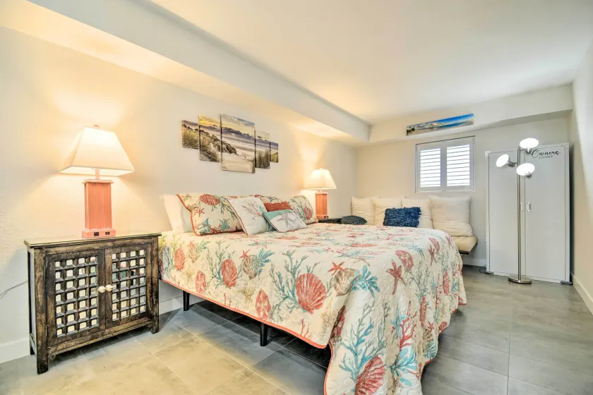 Oceanfront Resort Condo in North Myrtle Beach - Interni