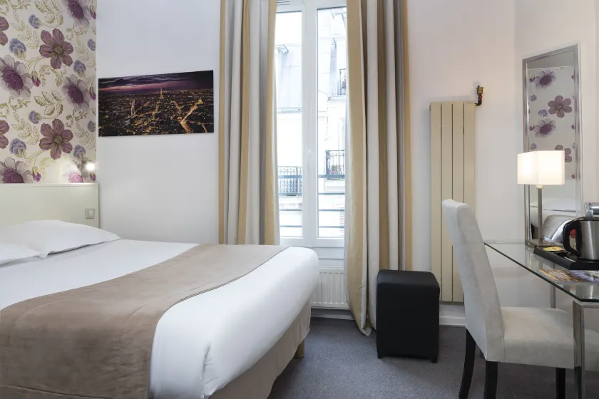 Hôtel Soft - Image 1