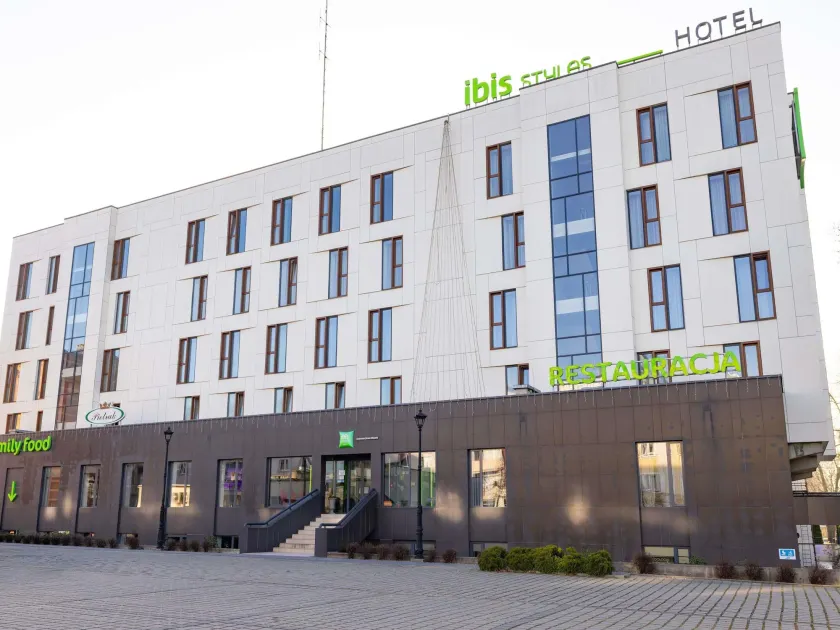 Ibis Styles Gniezno Stare Miasto - Image 1