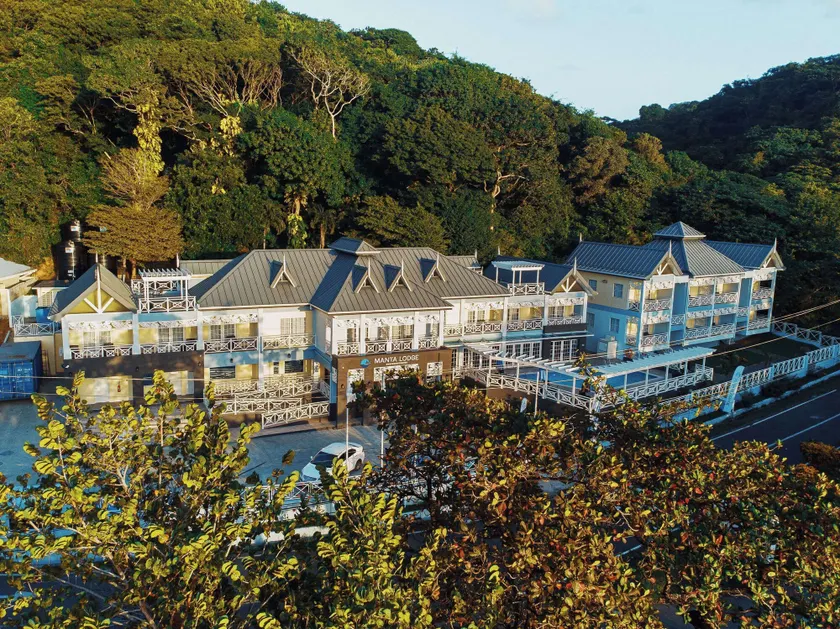 Manta Lodge and Dive Centre - Image 1