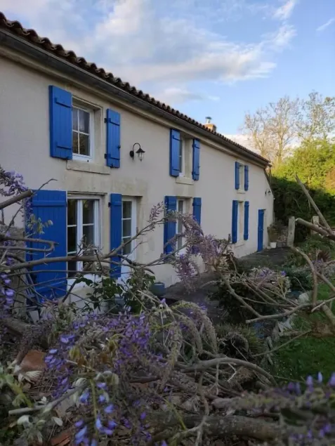 Gîte familial Marais Poitevin Les glycines - Image 1
