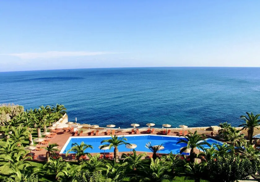 Europa Resort Hotel - Image 1