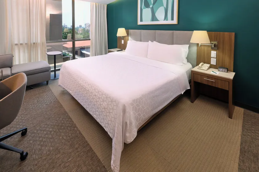 Holiday Inn Hotel & Suites Medica Sur by IHG - Image 1
