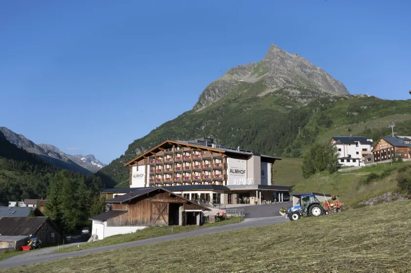 Hotel Almhof - Image 1