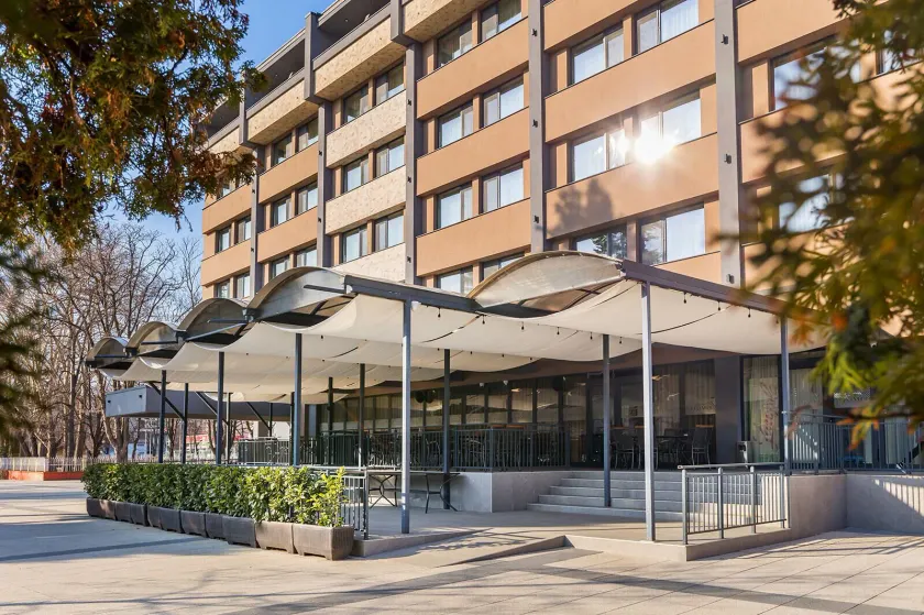 Jitomir Hotel - Image 1