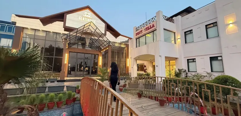 Pink Villa Boutique Hotel - Image 1
