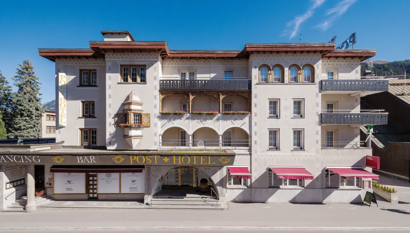 Morosani Posthotel - Image 1