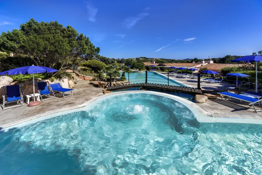 Colonna Country Club - Image 1