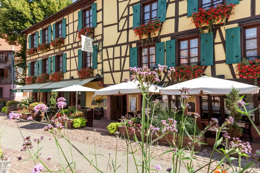 Logis Hôtel-Restaurant du Mouton - Image 1