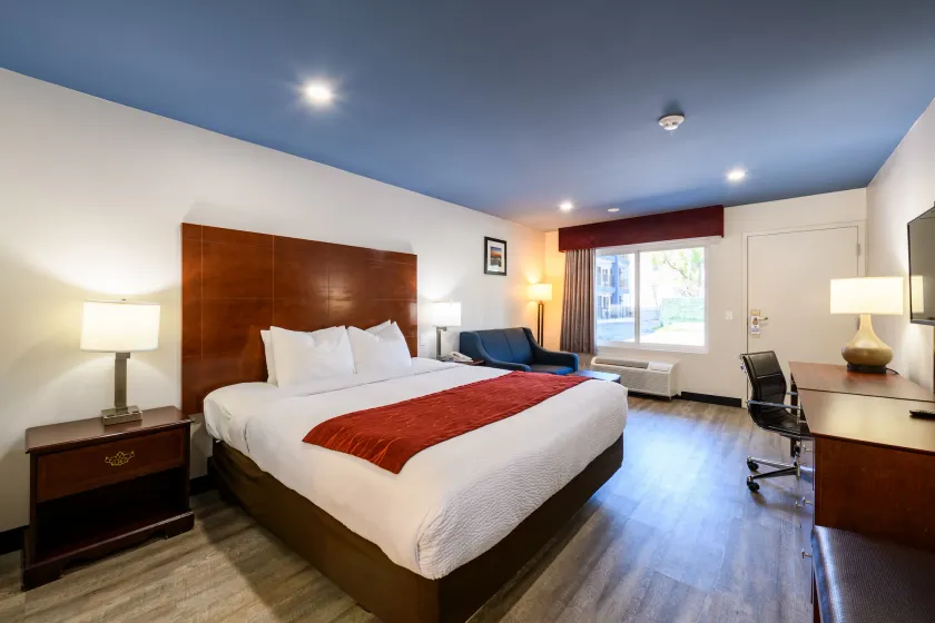 Hyland Inn near Pasadena Civic Center - Image 1