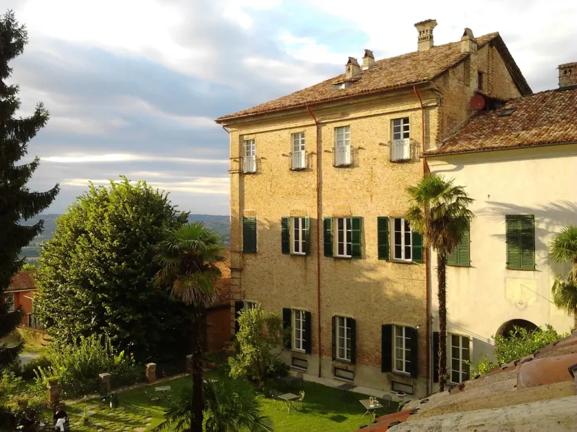 Albergo Real Castello - Image 1