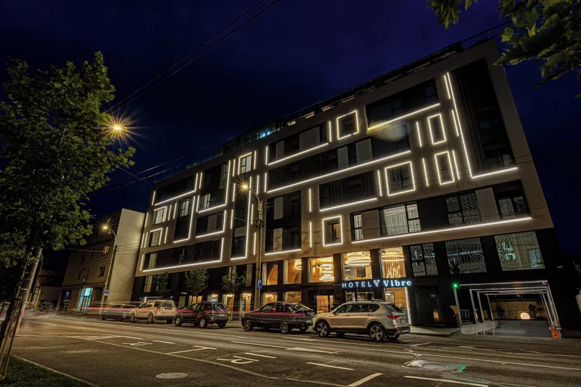 Hotel Vibre - Image 1