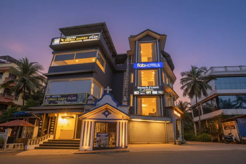 Hotel Beachfront - Couple & Family Friendly - Image 1