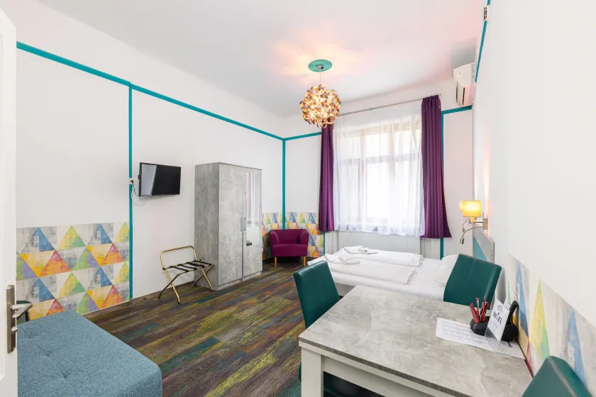 Amber Terrace Studios Downtown - Image 1