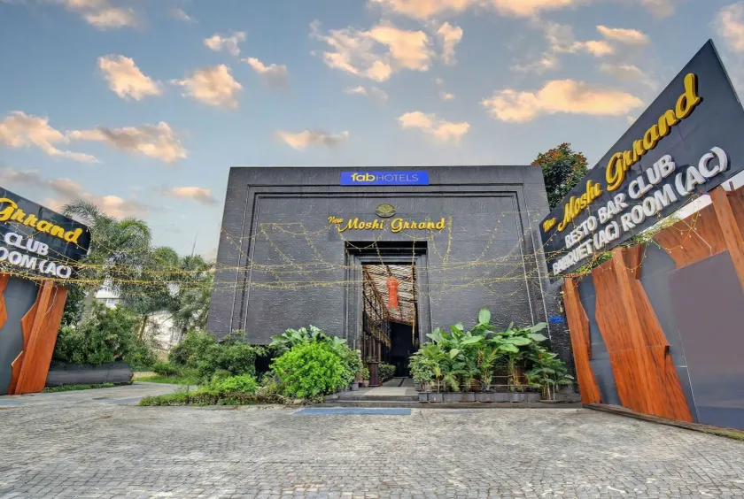 FabHotel New Moshi Grrand - Image 1