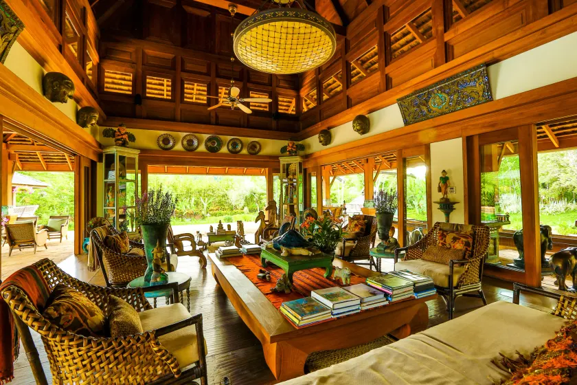 Howie's HomeStay - Salon du hall