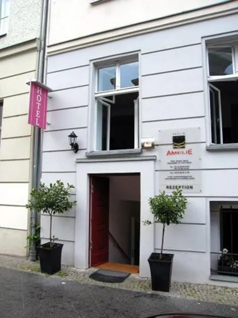 Hotel Amelie Berlin - Image 1